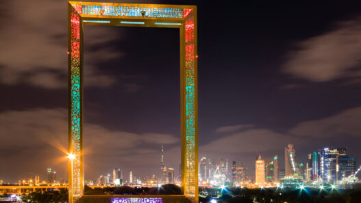 The Dubai Frame